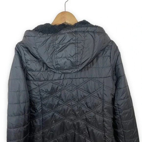 Zella  Longline Quilted Recycled Polyester Jacket - Picture 8 of 13